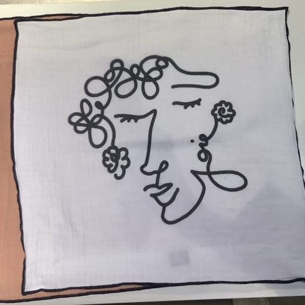 COUSSIN CARRÉ - PORTRAIT JOIE