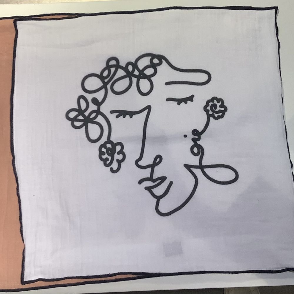 COUSSIN CARRÉ - PORTRAIT JOIE