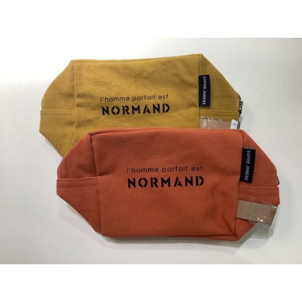 TROUSSE OSCAR PM - L'HOMME PARFAIT EST NORMAND