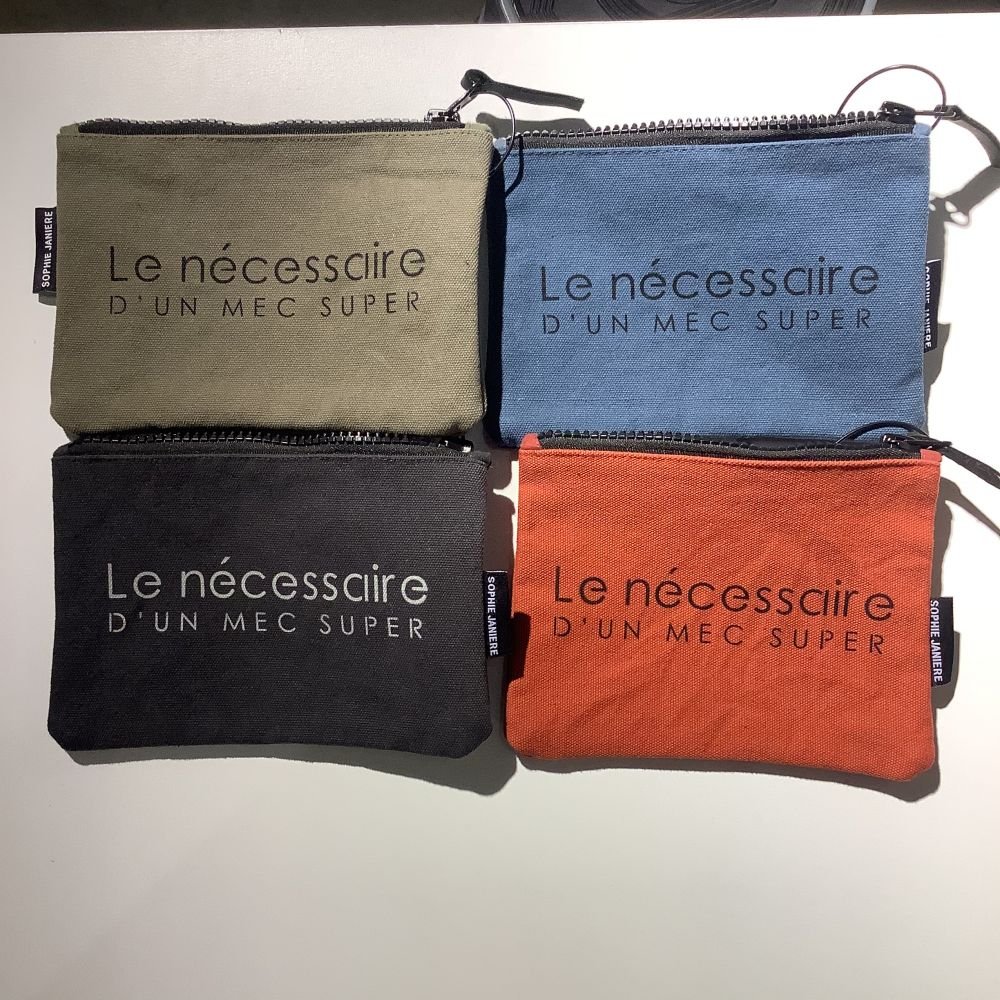 TROUSSE EMILE LE NECESSAIRE D'UN MEC SUPER